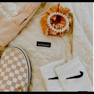 Women’s clothing bundle